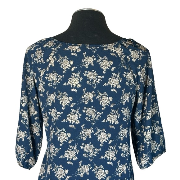 Fun2Fun – Christina Split Neck Floral Blouse – Stitch Fix – Small NWT - Picture 6 of 8